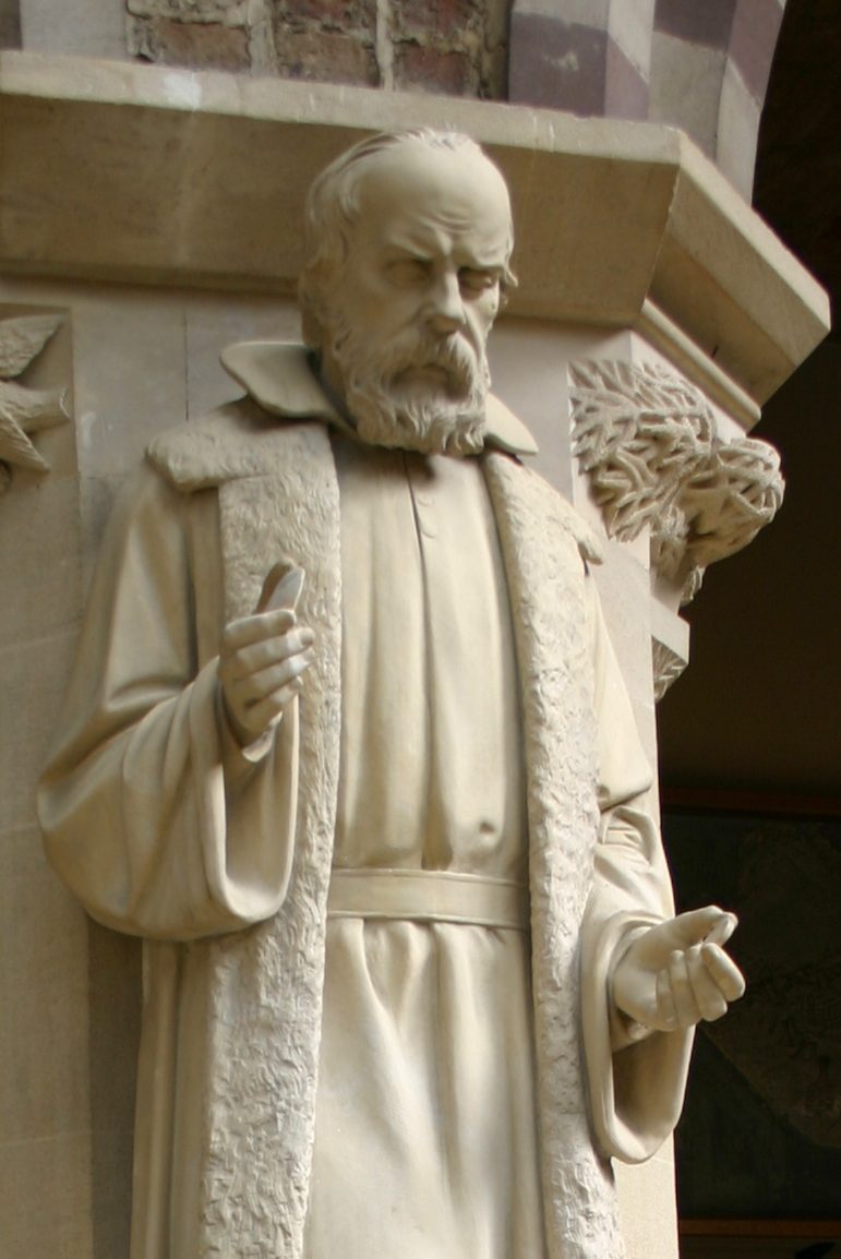 Galileo%20Galilei%27s%20statue%2C%20Oxford%20University%20Museum%20of%20Natural%20History%2C%20Oxford%20-%2002.JPG